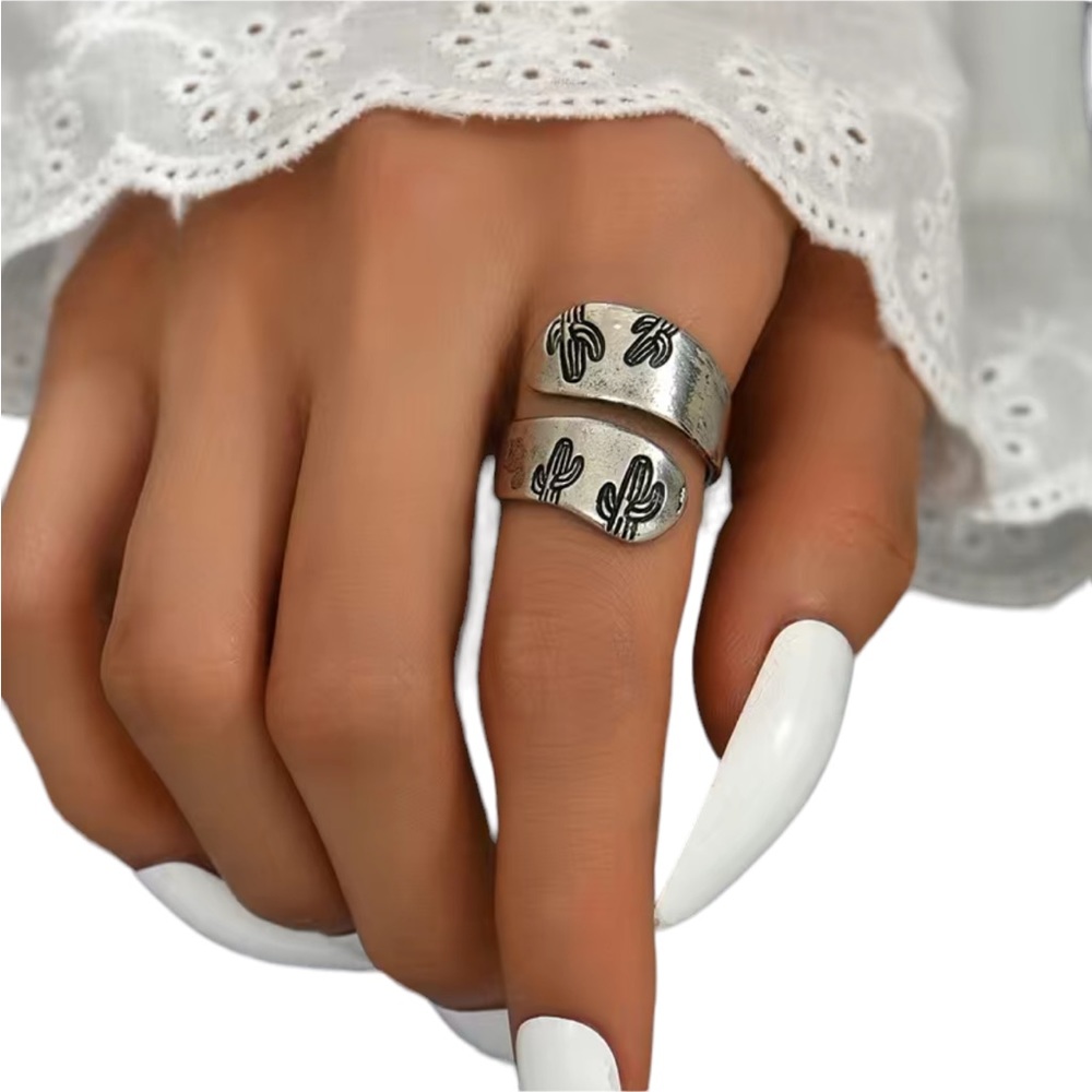 Silver Wrap Ring with Cactus Detail